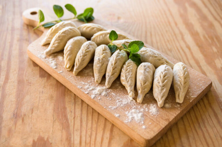 Vacanze-in-Sardegna-3-piatti-tipici-da-gustare-77308903-1100x730